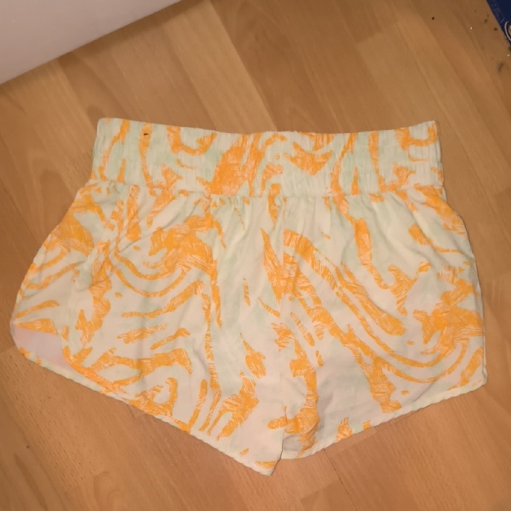 DSG | Vibrant Orange and Cream Athletic Shorts - Picture 4 of 4